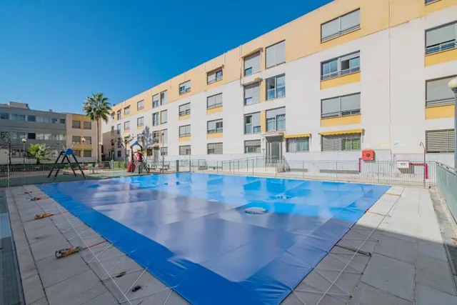 Piso urbanización giner de los ríos — 35