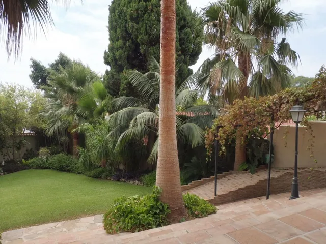 Villa de Lujo de 5 dormitorios en La Carihuela, Torremolinos — 26