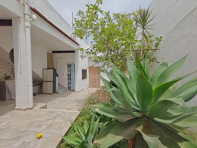 Tu hogar ideal: Casa reformada con solárium y vistas al mar