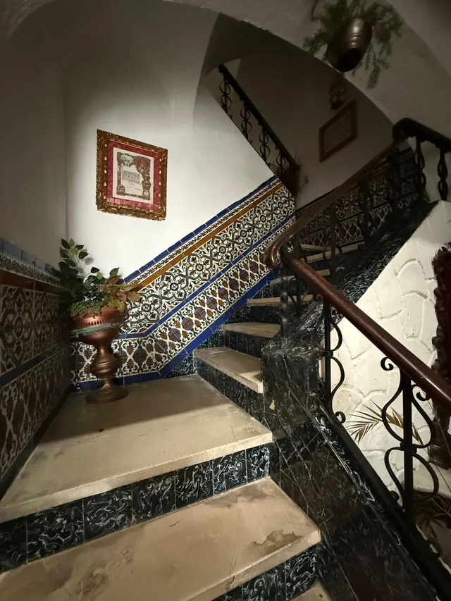 Casa palaciega a reformar en el centro de Rota- La Costilla — 2