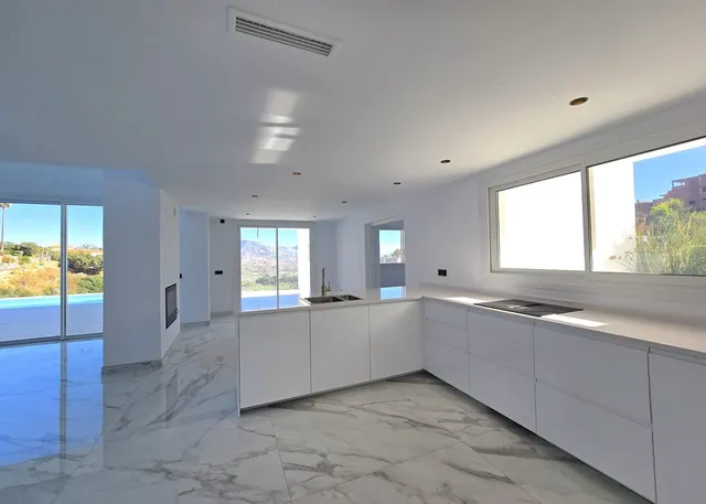 Chalet 4 habitaciones 297m² en venta - Marbella — 19