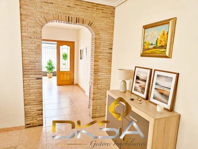 Casa en venta lista para entrar a vivir en Burriana - foto 2