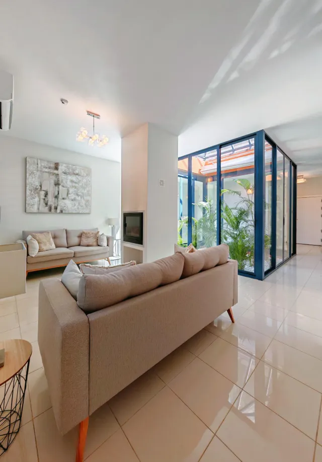 Chalet independiente reformado en pinar de los franceses | 3 dormitorios, 2 baños y piscina privada — 32