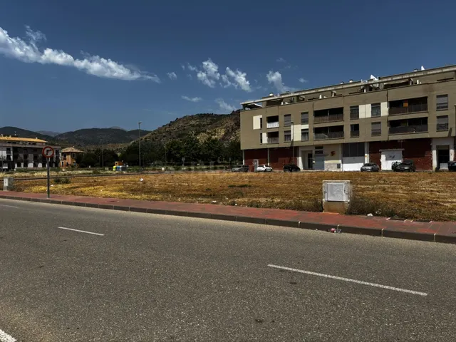 Amplio Solar en Alhama de Murcia: Oportunidad Única para Inv - foto 2
