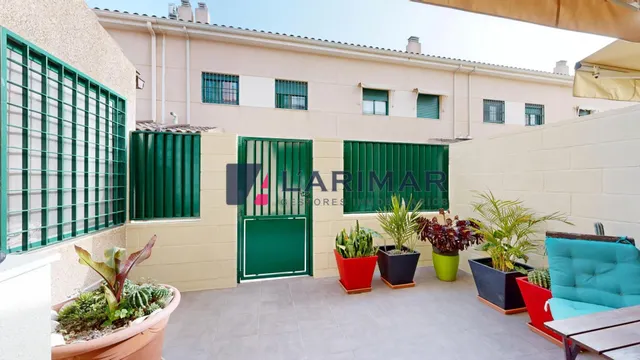 Chalet Adosado en el Campo de Golf de Alicante junto a Playa de San Juan — 6