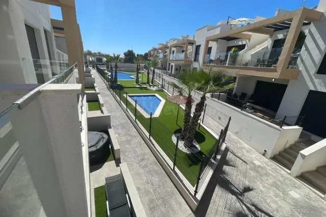 Impresionante Apartamento de Dos Dormitorios Orientado al Su - foto 4