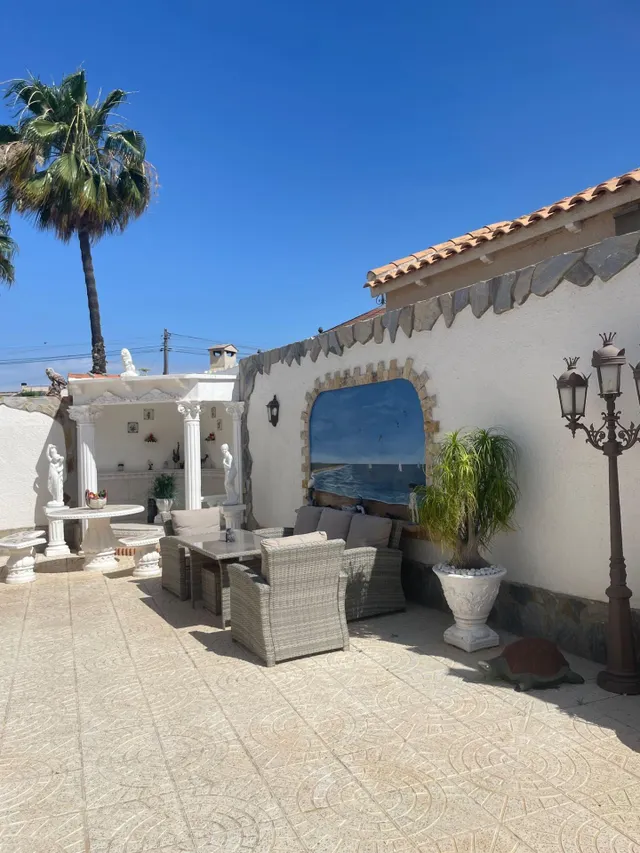 GRAN CHALET EN CIUDAD QUESADA: 3 HAB, 3 BAÑOS — 10