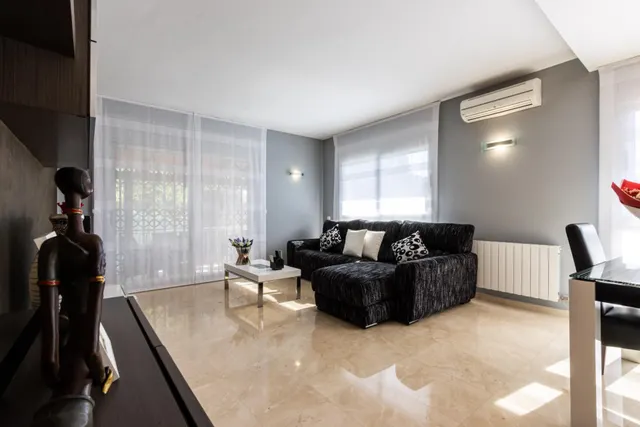 Espectacular Casa en Castellar del Vallès — 23