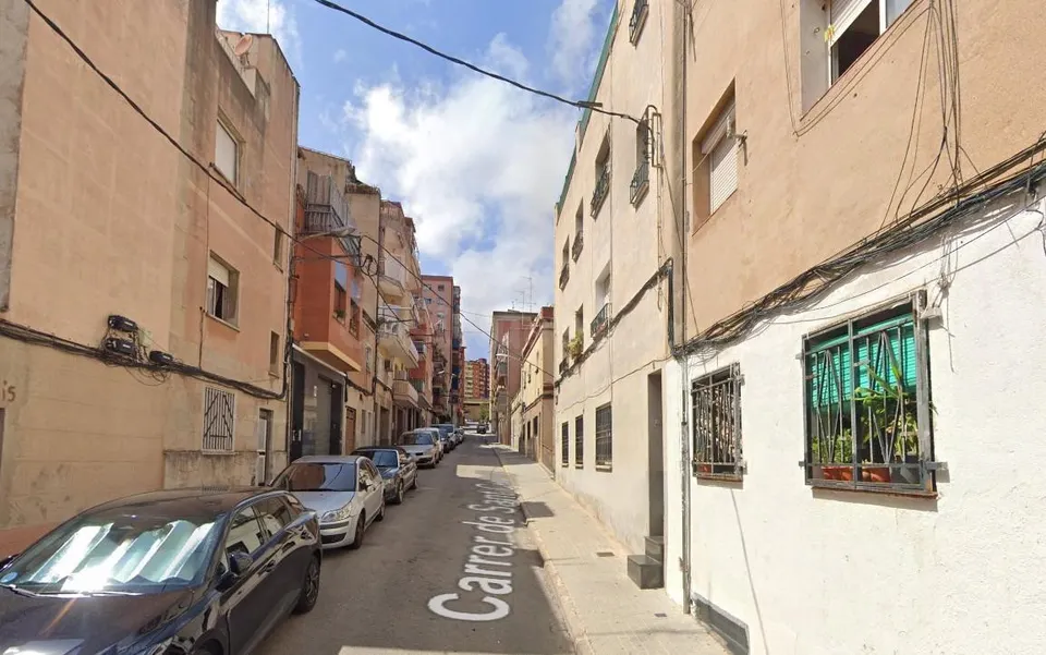 PISO EN BADALONA