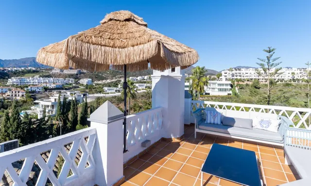 Chalet 4 habitaciones 319m² en venta - Costa Del Sol — 25