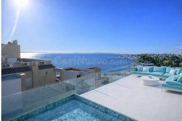 Apartamentos de nueva construcción a solo 100 m de la playa  - foto 4