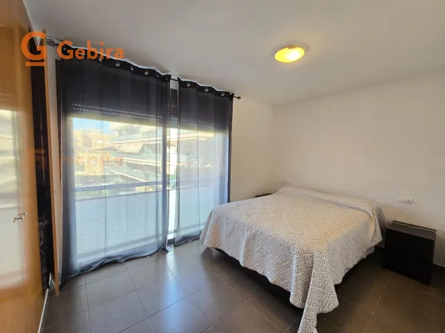 ¡BOMBAZO EN CUNIT! Vivienda impecable con terraza, piscina, parking y trastero — 9