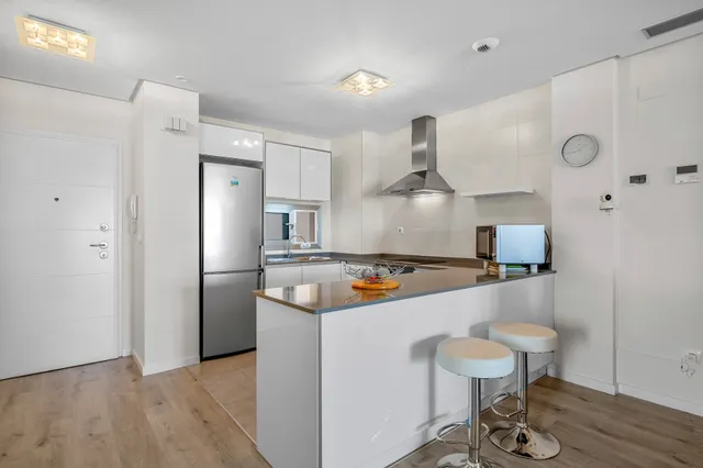 Apartamento de 2 dormitorios y 2 baños en los dolses ( orihuela costa ) — 21