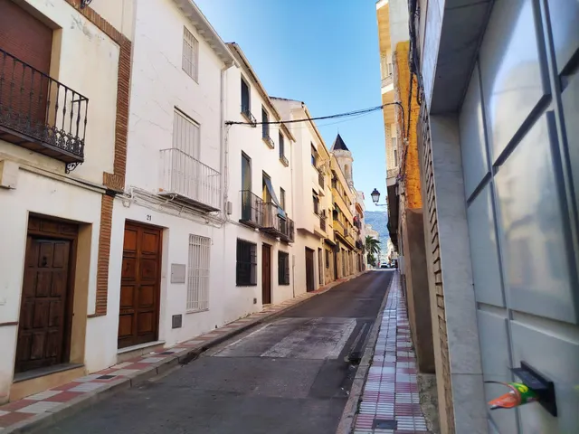 Casa adosada reformada en el centro de Mancha Real — 28