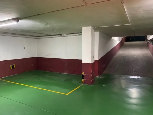 Alquiler de plaza de garaje en Santa Eulalia, calle Simón García — 7