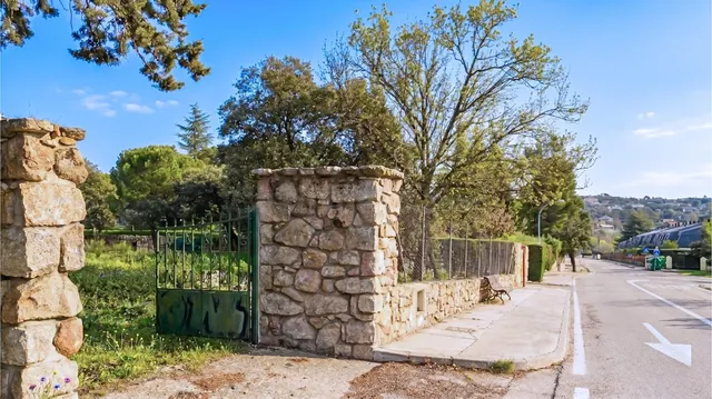 EXCLUSIVE URBAN PLOT IN LOS JARALES – GALAPAGAR/TORRELODONES - foto 3