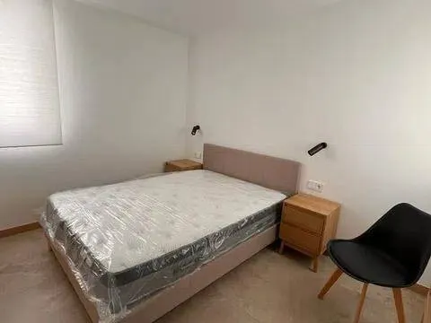 Piso en venta en Calle de Mercedes Arteaga, 9 — 19
