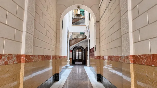 Local con trastienda en venta en calle Aragón, Barcelona: 15 - foto 4