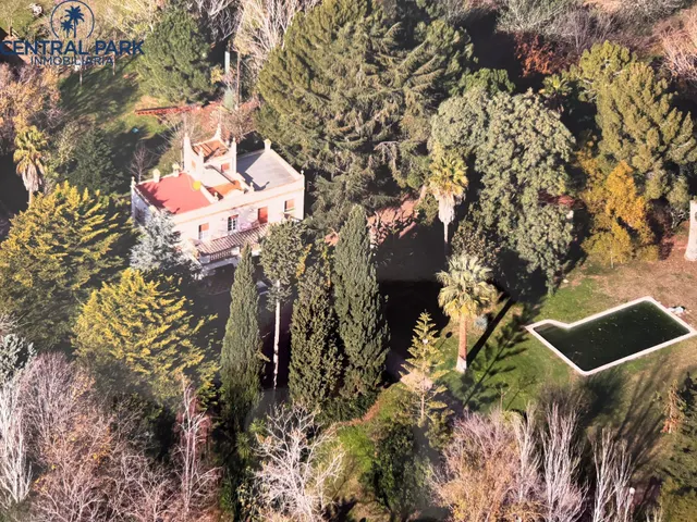 Gran Masia catalogada en Reus con gran extensión de terreno - Mas del Senan - Finca rústica en Reus. — 2