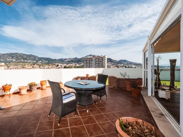 VENTA DE ÁTICO EN PASEO MARÍTIMO DE LOS BOLICHES, FUENGIROLA. 2 DORMITORIOS, TERRAZA Y VISTAS AL MAR — 22