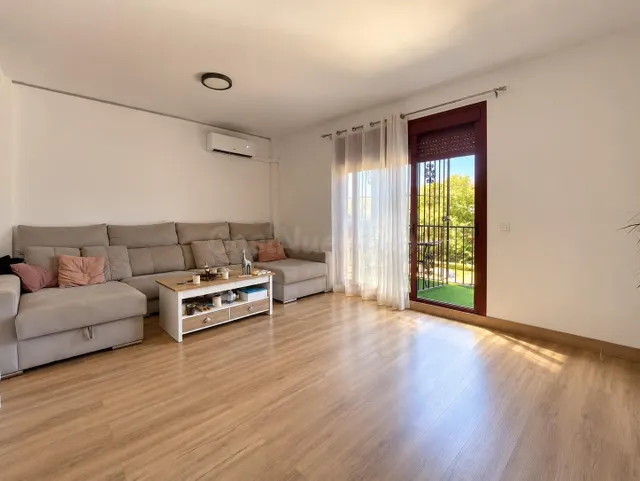 ¡ESPECTACULAR ADOSADO EN LA LÍNEA DE LA CONCEPCIÓN! — 5