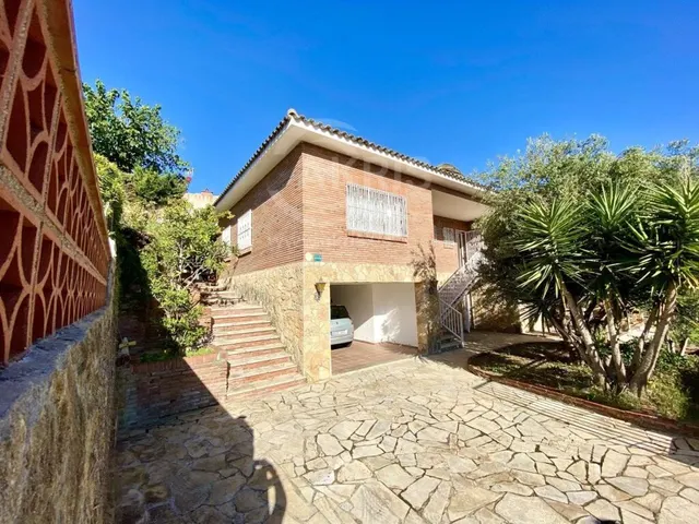 Chalet Independiente en Lloret de Mar - foto 3