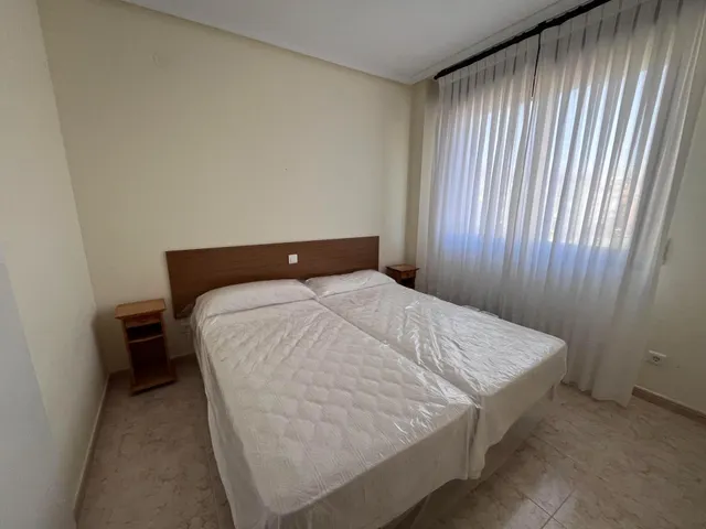 Gran piso de esquina de 3 dormitorios con garaje cerrado opcional en Colindres — 8