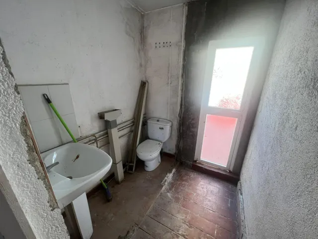 Amplio Apartamento con Terraza Privada en La Llàntia, Mataró — 27