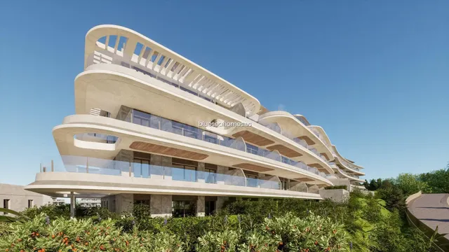 Venta de piso con dos dormitorios en El Chaparral, Mijas Cos