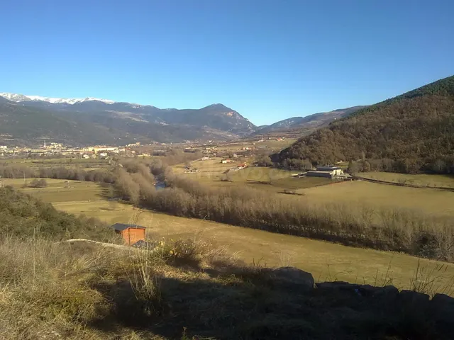 Parcel·la en zona residencial, sol vistes.