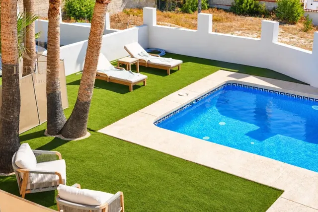 VILLA MEDITERRÁNEA CON GRAN PARCELA, PISCINA Y ESPACIO PARA TODA LA FAMILIA ☀️ — 6