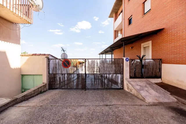 ACTIVO HOTELERO CON POTENCIAL DE INVERSIÓN Y RECONVERSIÓN – CEBREROS, ÁVILA — 11