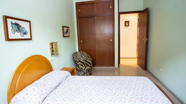 Piso en Elda, con amplia terraza y vistas a parque y jardín — 7