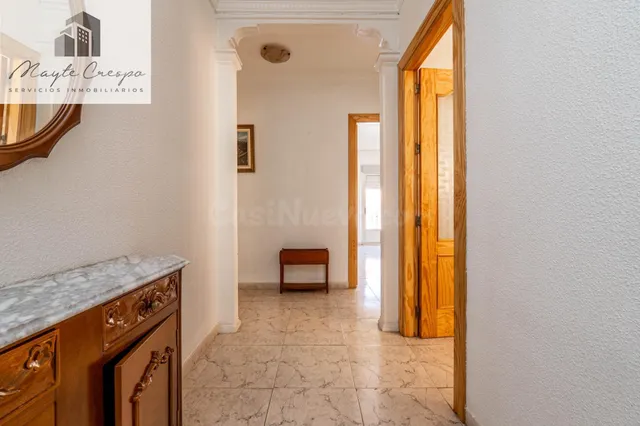 Amplia Casa en Venta en Guadix - Oportunidad de Inversión - foto 3