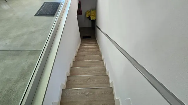 EXCLUSIVA PROPIEDAD CON PISCINA, ASCENSOR Y GRAN GARAJE EN CULLEREDO — 35
