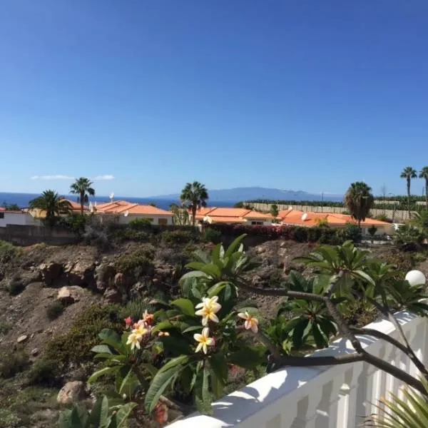 Villa de lujo, en Costa adeje con vistas. — 35