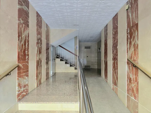 Luminoso piso  con ascensor en el Zaidín, ¡ideal para inversores! — 34
