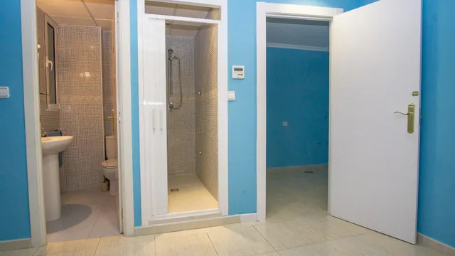 ENTREPLANTA PREPARADA PARA NEGOCIO, OFICINAS O SIMILAR — 6