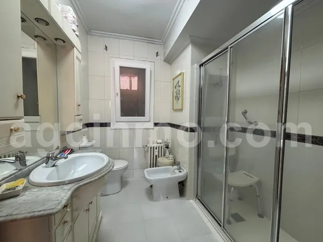 Piso amplio y luminoso en venta Valladolid centro — 17