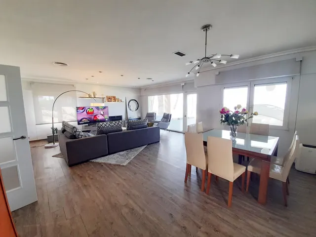 Moderna villa en primerísima línea de playa — 13
