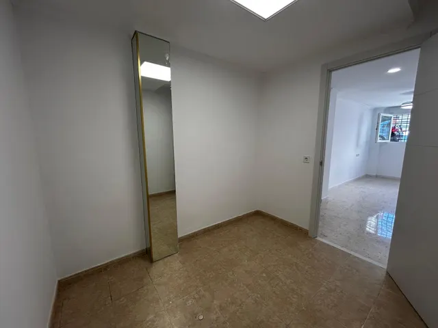 De local a hogar: vivienda única y totalmente reformada — 23