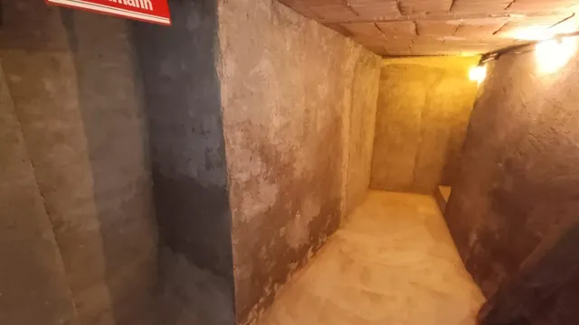 CASA EN VENTA EN MORALES DEL VINO (ZAMORA), 5 DORMITORIOS, BAÑO, BUHARDILLA, BODEGA, JARDÍN, GARAJE... — 33