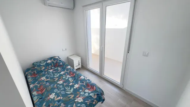 Estupendo Bungalow Planta Baja  con piscina Privada — 19