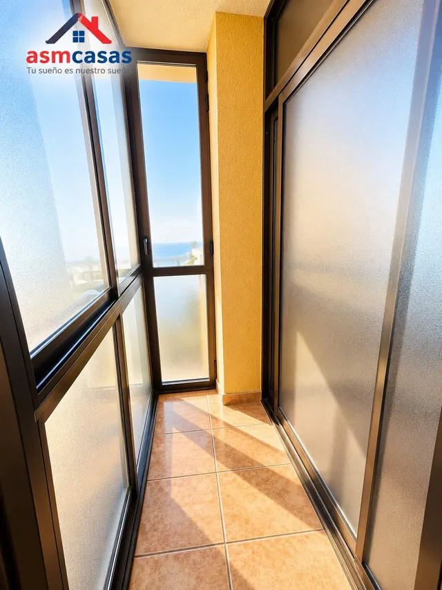 Apartamento en Primera Línea de Playa con vistas espectaculares — 17