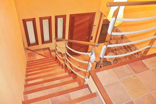 Preciosa villa en 2 línea de mar! — 10