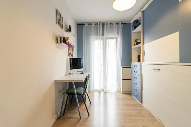 ¡Excelente oportunidad en pleno centro! Espacioso y luminoso piso de 4 dormitorios con garaje subterráneo! — 43
