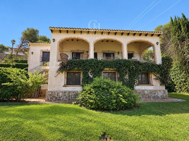 VILLA JARDI · DOBLE PARCELA, JARDINES MADUROS Y VISTAS AL MONTGÓ EN EL TOSALET JÁVEA — 22