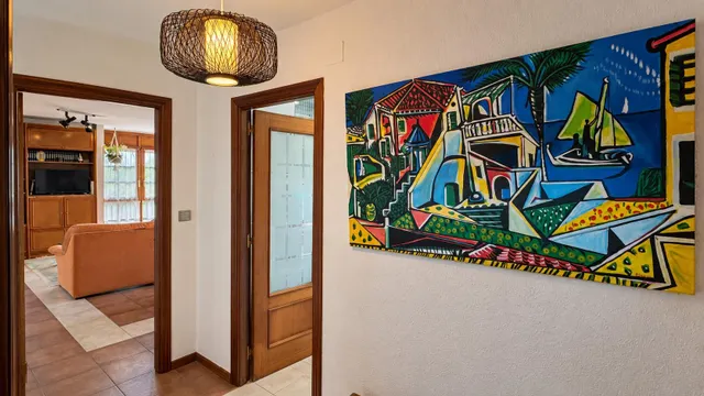 PISO CON GARAJE CERRADO EN EL CENTRO DE COMILLAS — 6