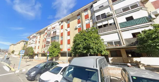 Venta piso en Mairena del Aljarafe (Sevilla) — 2