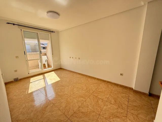 ÁTICO CON PISCINA A 700M DEL MAR - foto 4